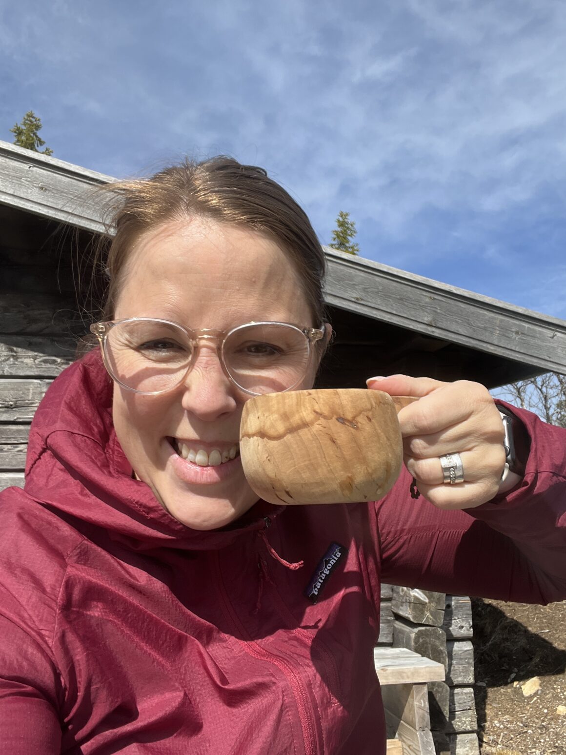 Caroline Fredins skålar för Norrlandsbjörnen, ett pris från Norrlandsfonden. 