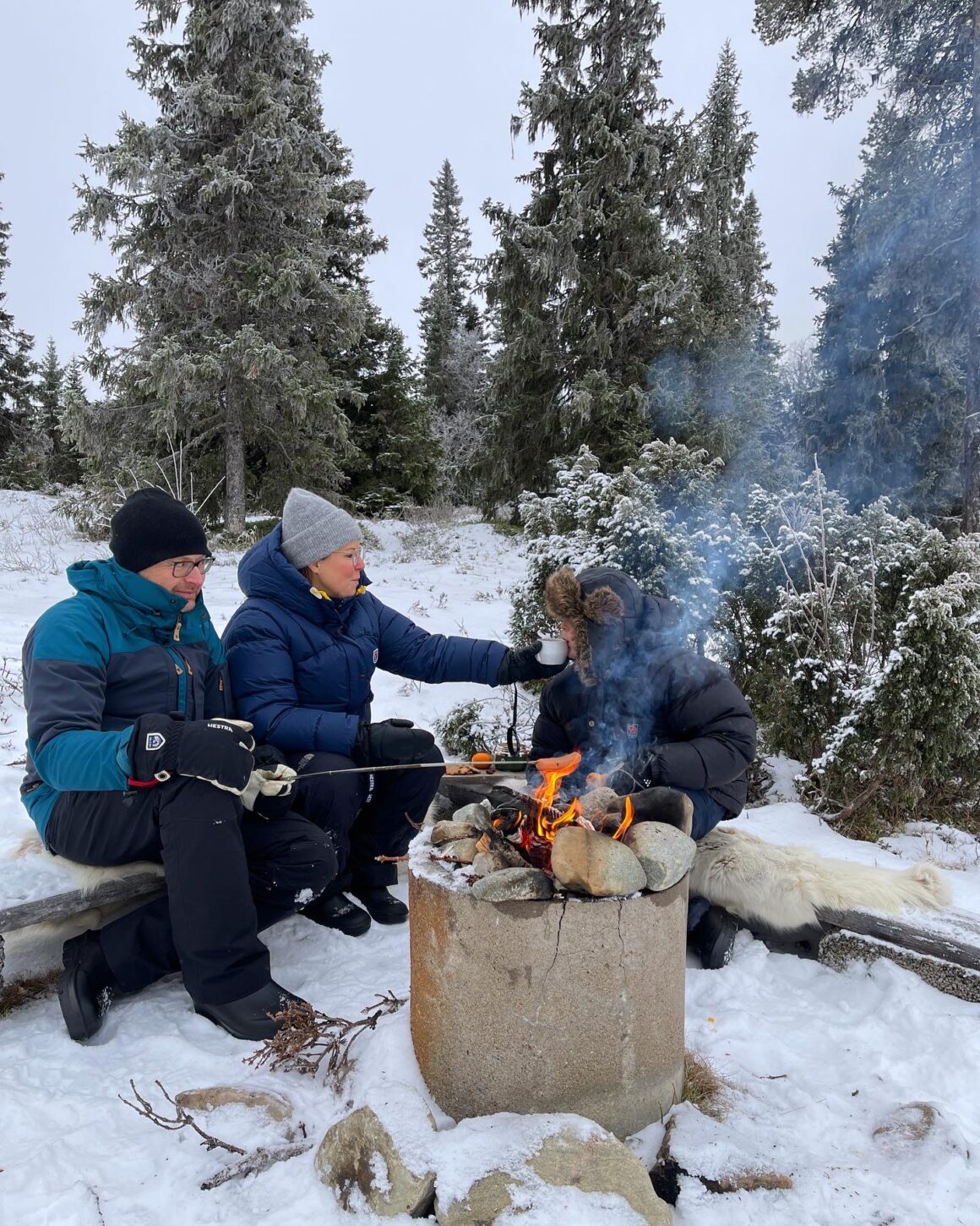 adventsfika med familjen i Vemdalen